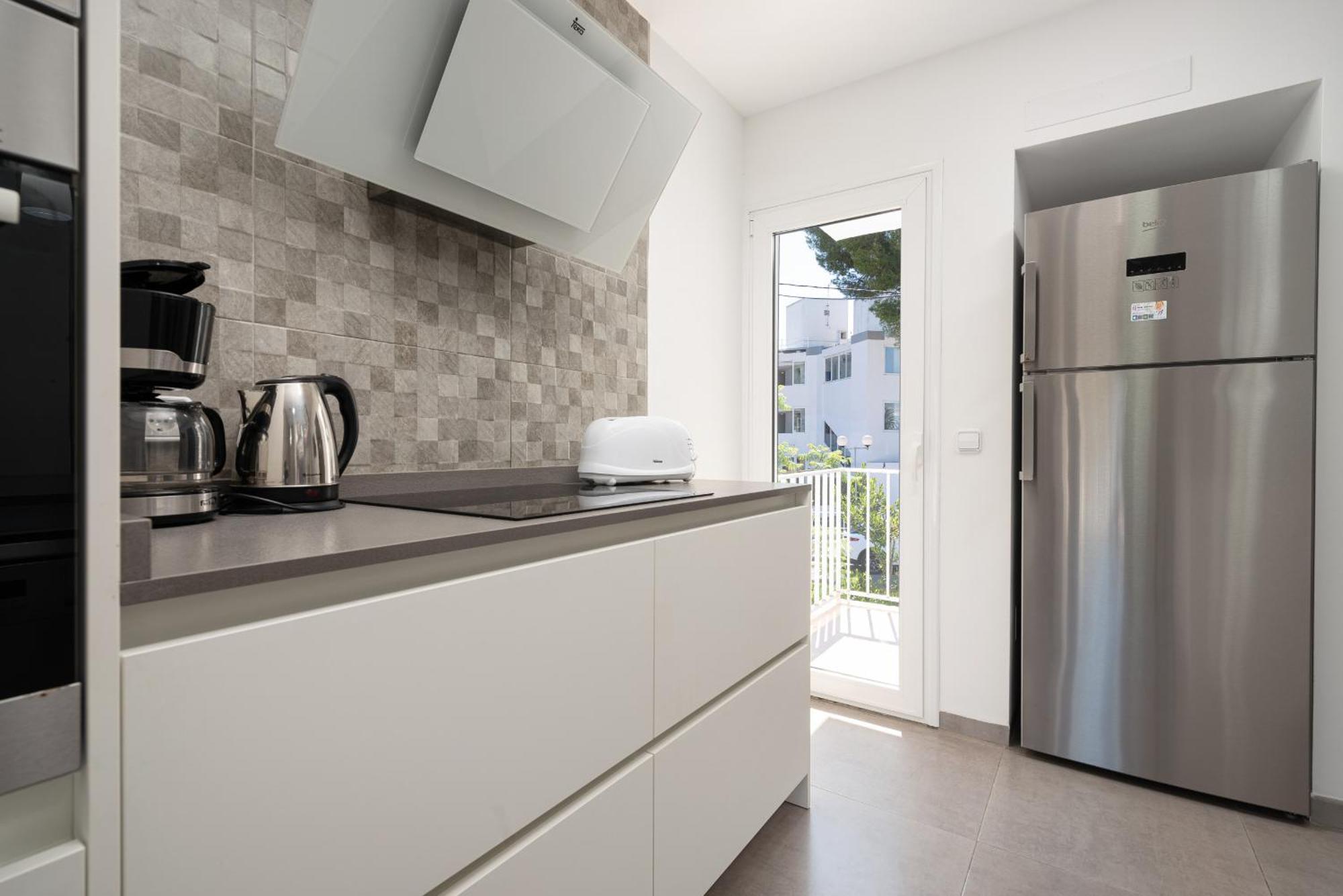 Apartment Assimetric, A Solo 50 Metros De La Playa Alcúdia